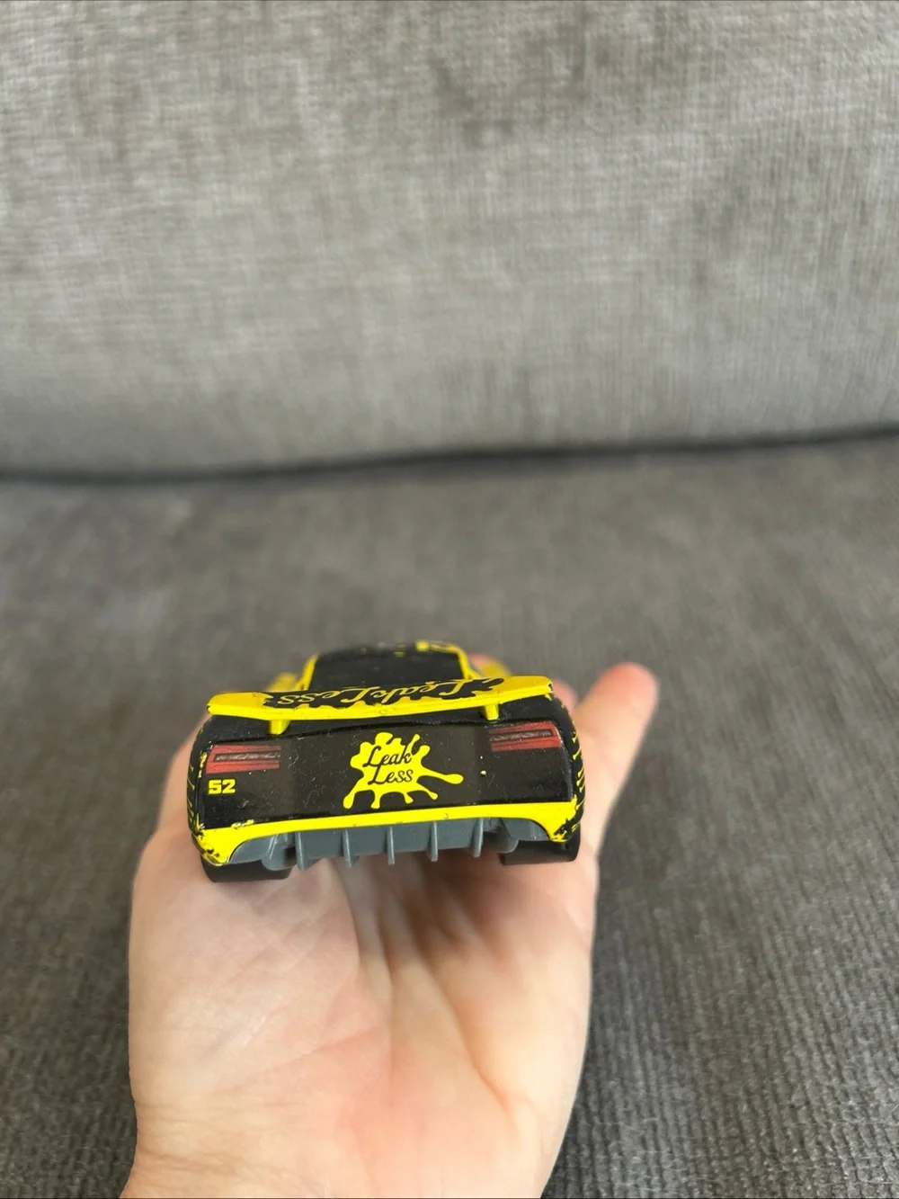Disney Pixar Cars George  #52 1:55 Yellow Leak Less Die-cast Next Gen